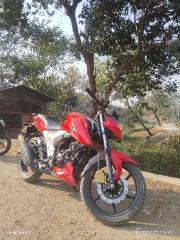 TVS Apache RTR 160 4V